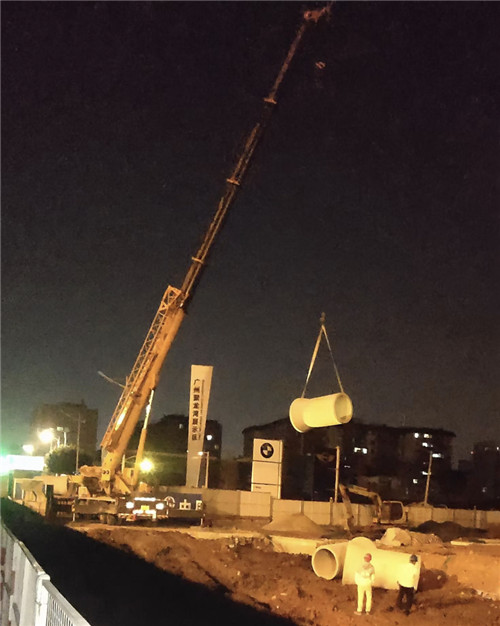 建德市“弯臂矫正”—— 吊车的 “形变补偿” 技术